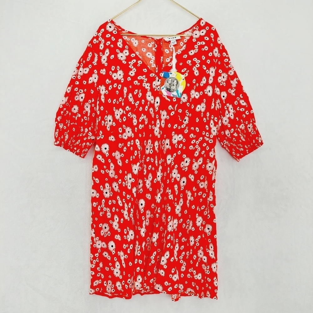 RIXO Boho Hippie Red & White Daisy Summer Boho Floral Mini Dress